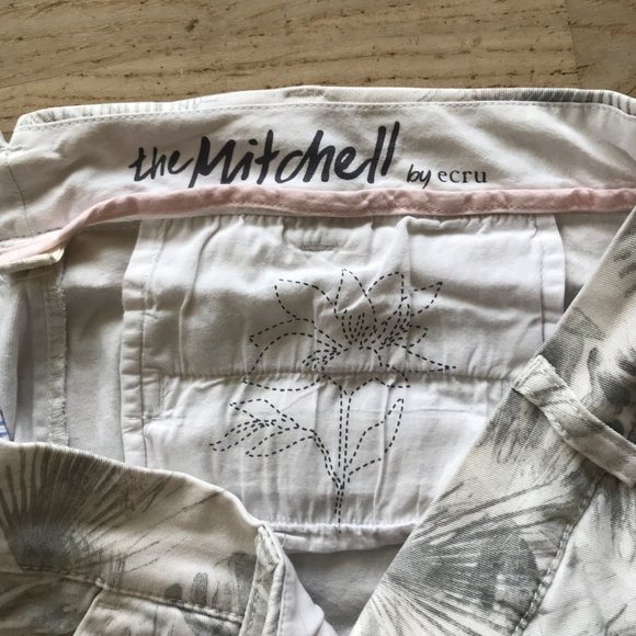 Mitchell Pants by Ecru Sz 8 Tropical Leaf Motif - Picture 6 of 14